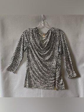 Michael Kors Animal Print Top Shirt Blouse Side Zip 3/4 Sleeve Size Medium Edgy